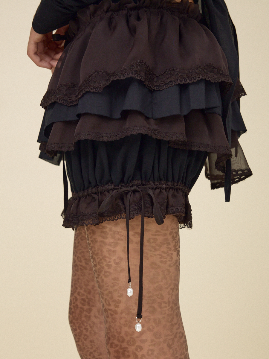 MUSINSA公式 | GLOWNY SCALLOPED LACE MINI SKORT (BROWN) MUSINSA公式 | GLOWNY SCALLOPED LACE MINI SKORT (BROWN)